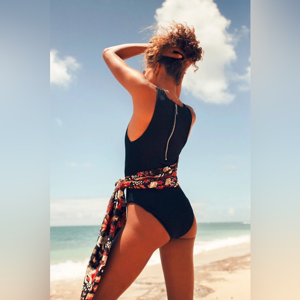 Sleek Black One-Piece Swimsuit with Back Zip